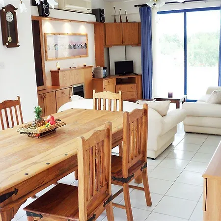 Villa Kavalla Forest Paphos